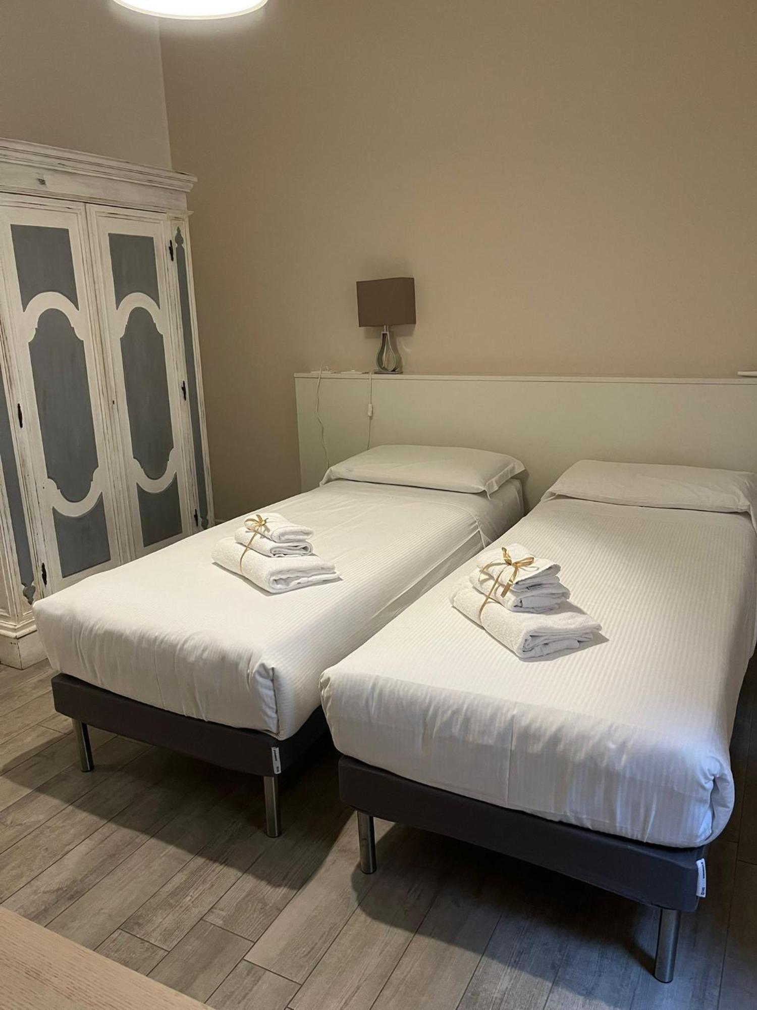 Flats4Rent La Dimora D'Orlando Apartment Verona Exterior foto